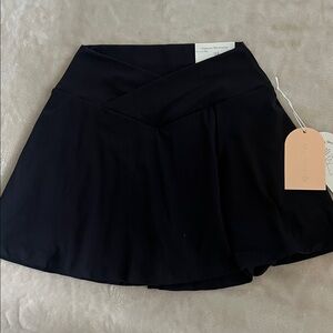 🩰 Blogilates Crisscross Slit Skort (Jet Black)